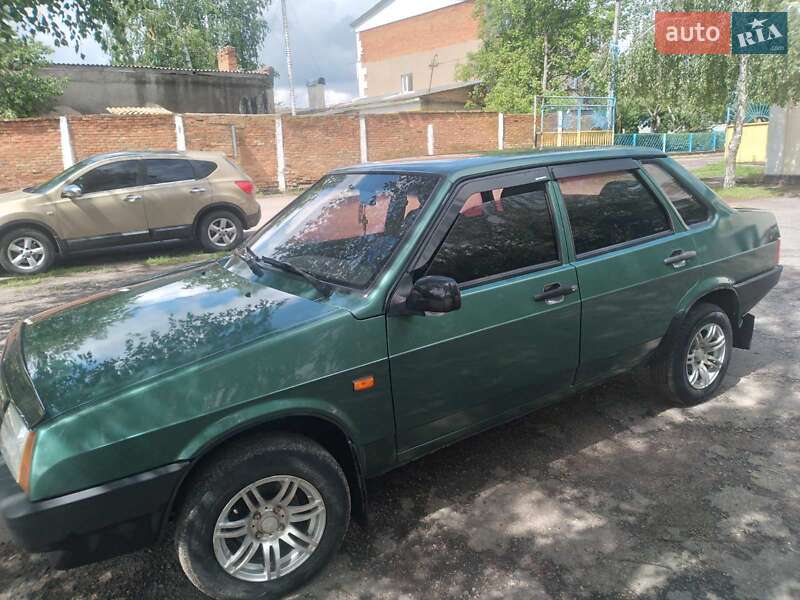 Седан ВАЗ 21099 2008 в 