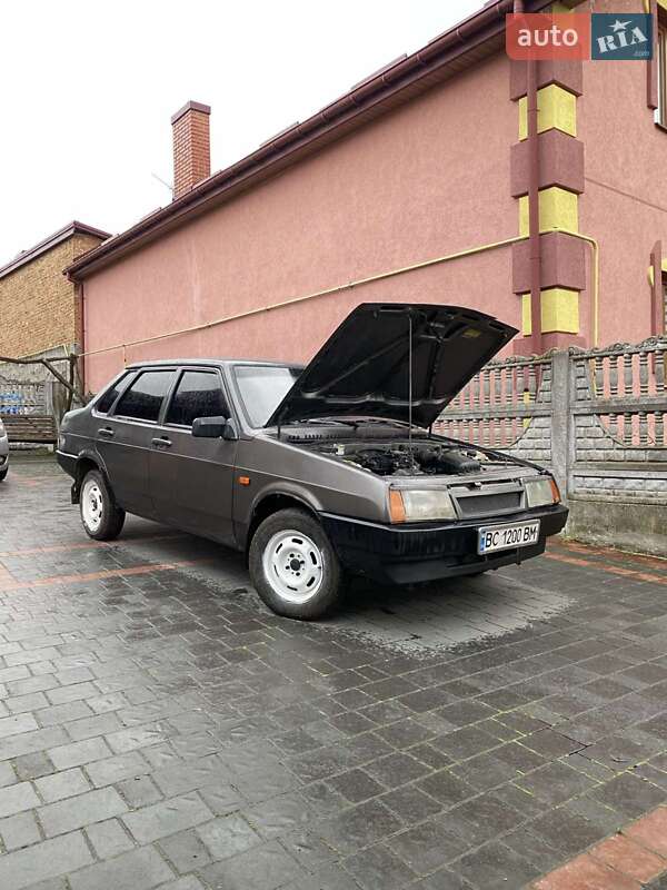 Седан ВАЗ / Lada 21099 2007 в Львові