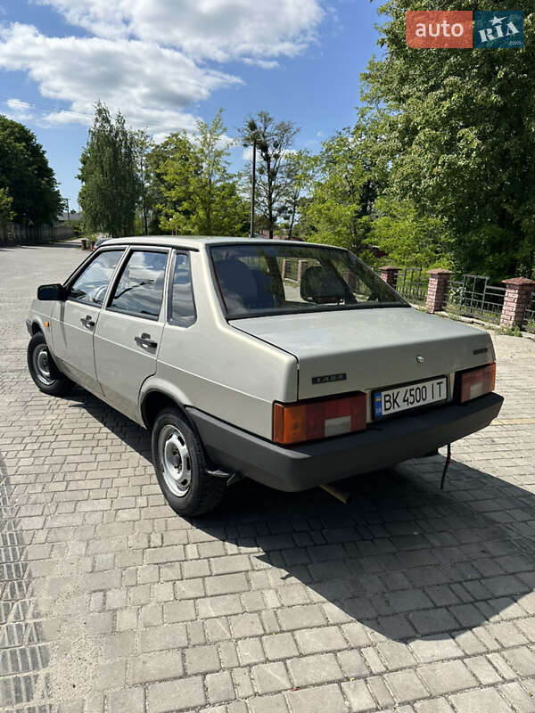 Седан ВАЗ / Lada 21099 2009 в Владимирце