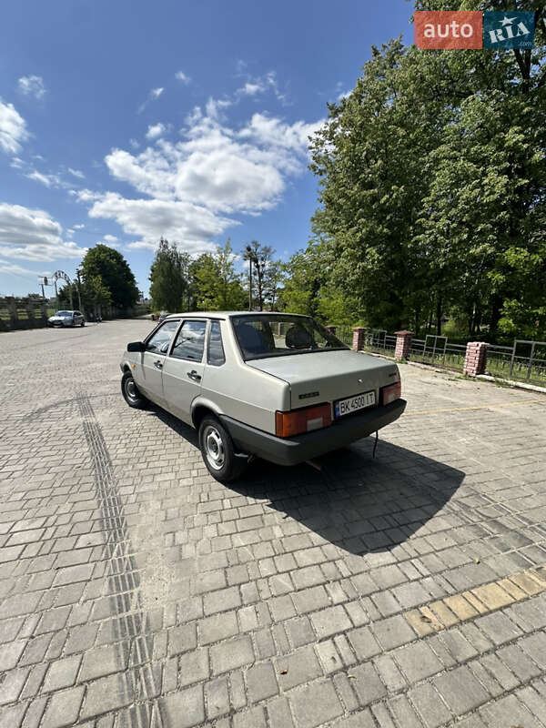 Седан ВАЗ / Lada 21099 2009 в Владимирце