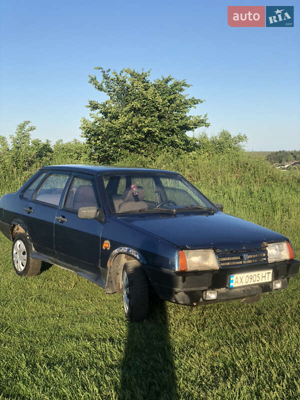 Седан ВАЗ / Lada 21099 1997 в Рівному