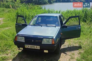Седан ВАЗ 21099 2001 в 