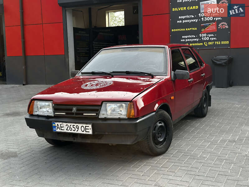 Седан ВАЗ / Lada 21099 1995 в Запорожье