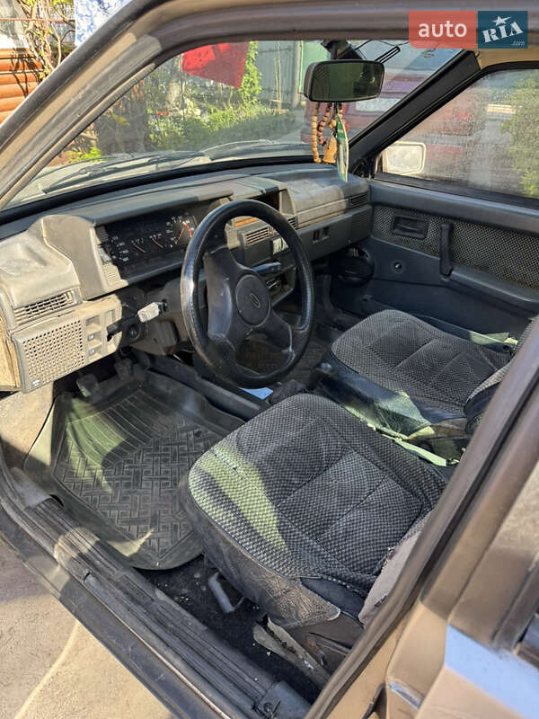 Седан ВАЗ / Lada 21099 1995 в Черкасах