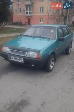 Седан ВАЗ 21099 2000 в 