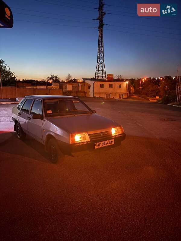 Седан ВАЗ / Lada 21099 2004 в Запоріжжі