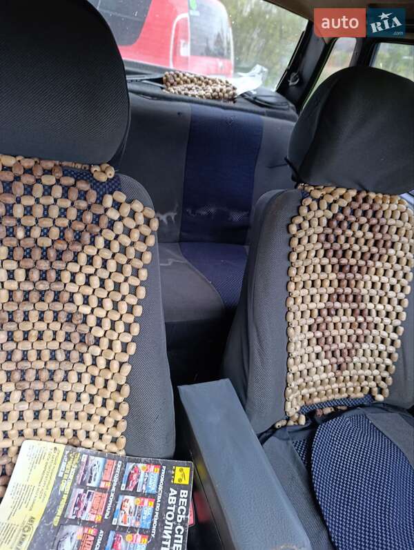 Седан ВАЗ / Lada 21099 2002 в Самборі