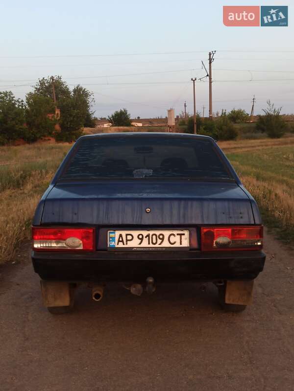 Седан ВАЗ / Lada 21099 2000 в Томаківці
