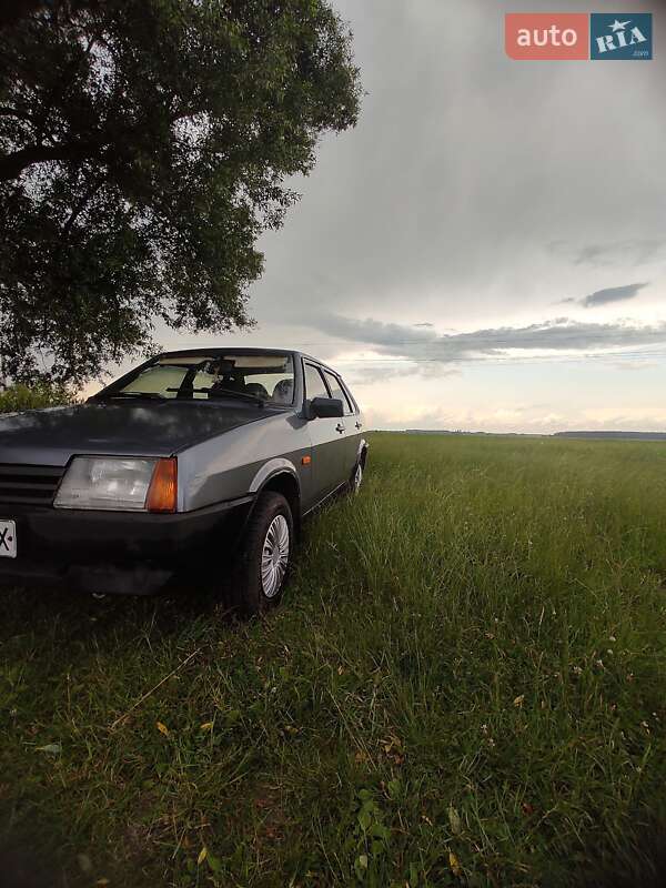 Седан ВАЗ / Lada 21099 2005 в Мені