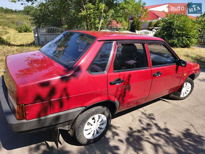 Седан ВАЗ / Lada 21099 2007 в Жовтих Водах