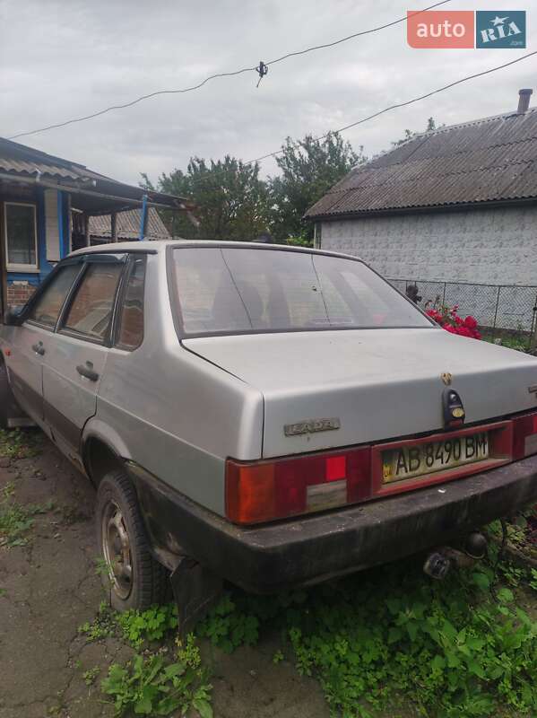 Седан ВАЗ / Lada 21099 2002 в Козятині