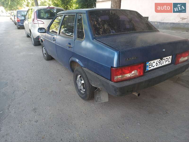 Седан ВАЗ / Lada 21099 2008 в Львове