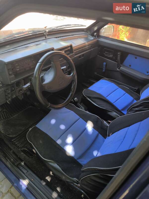 Седан ВАЗ / Lada 21099 2005 в Ужгороді