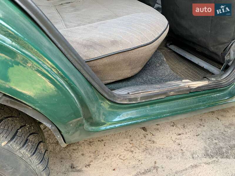 Седан ВАЗ / Lada 21099 2004 в Полтаві