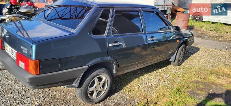 Седан ВАЗ / Lada 21099 2005 в Львове