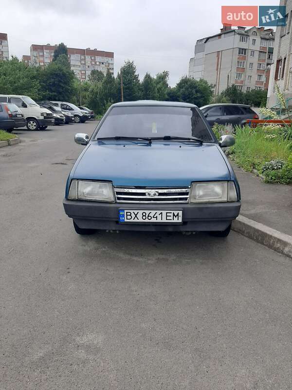 Седан ВАЗ / Lada 21099 1999 в Хмельницком