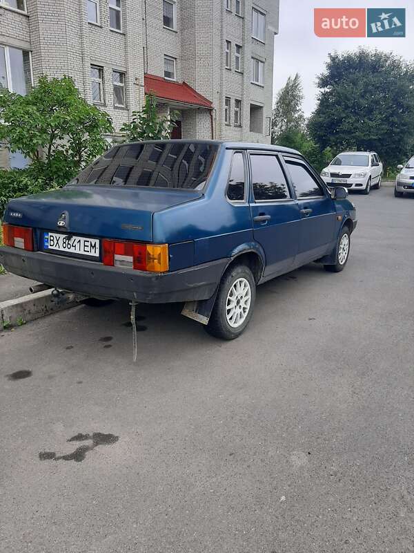 Седан ВАЗ / Lada 21099 1999 в Хмельницком