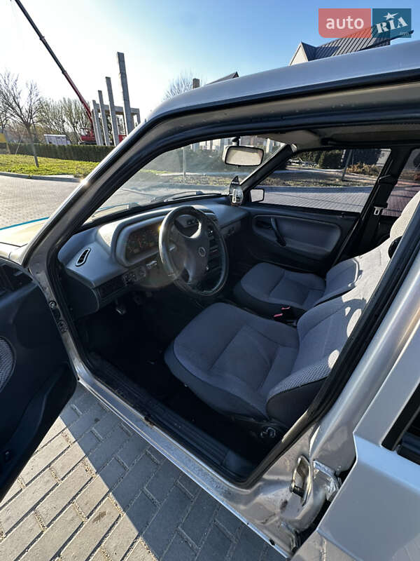 Седан ВАЗ / Lada 21099 2008 в Умани