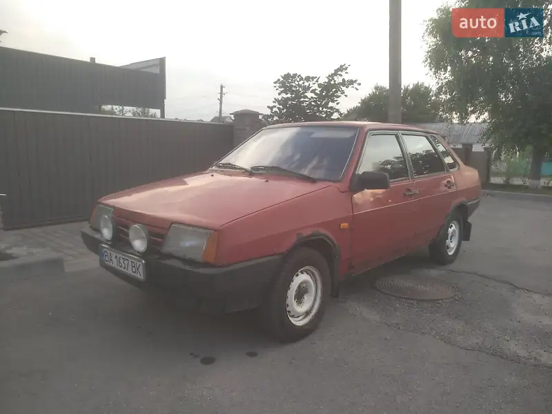 ВАЗ / Lada 21099
