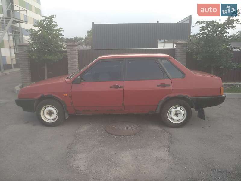 Седан ВАЗ / Lada 21099 1994 в Днепре