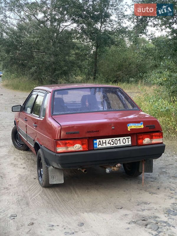 Седан ВАЗ / Lada 21099 1997 в Киеве