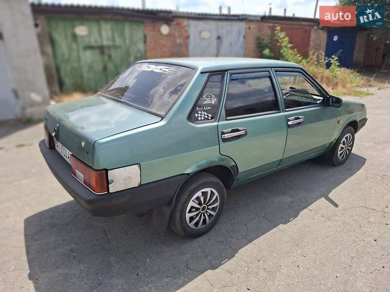 Седан ВАЗ / Lada 21099 2006 в Умани