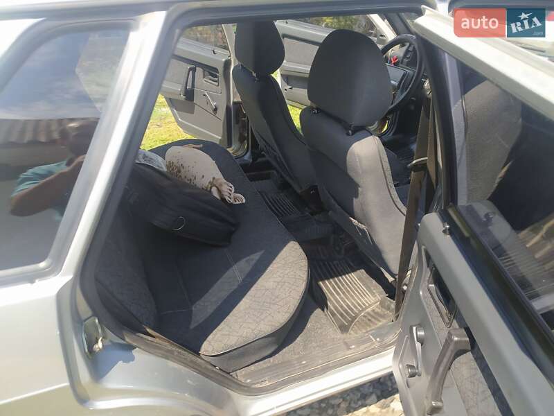 Седан ВАЗ / Lada 21099 2005 в Білій Церкві