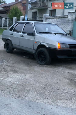Седан ВАЗ 21099 2005 в 