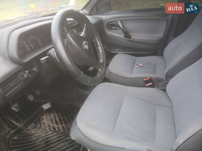 Седан ВАЗ / Lada 21099 2007 в Теофиполе