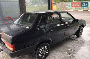 Седан ВАЗ 21099 2003 в 