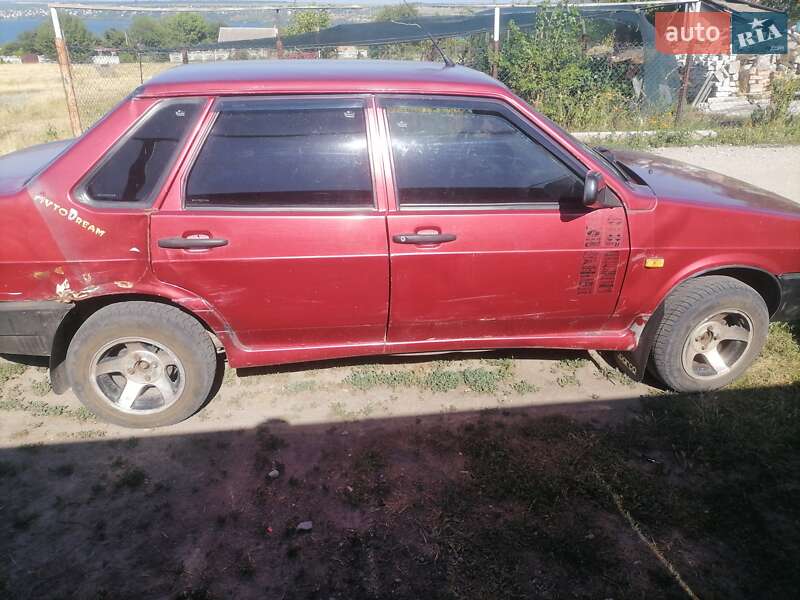 Седан ВАЗ / Lada 21099 1993 в Днепре