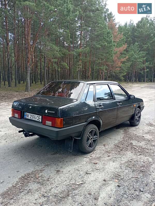 Седан ВАЗ / Lada 21099 2008 в Дубровиці