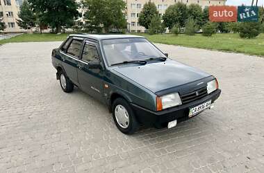 Седан ВАЗ 21099 2004 в Теплике