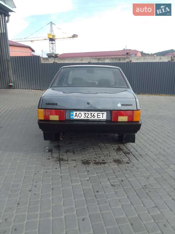 Седан ВАЗ / Lada 21099 2006 в Мукачево