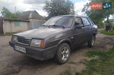 Седан ВАЗ 21099 1993 в Харькове