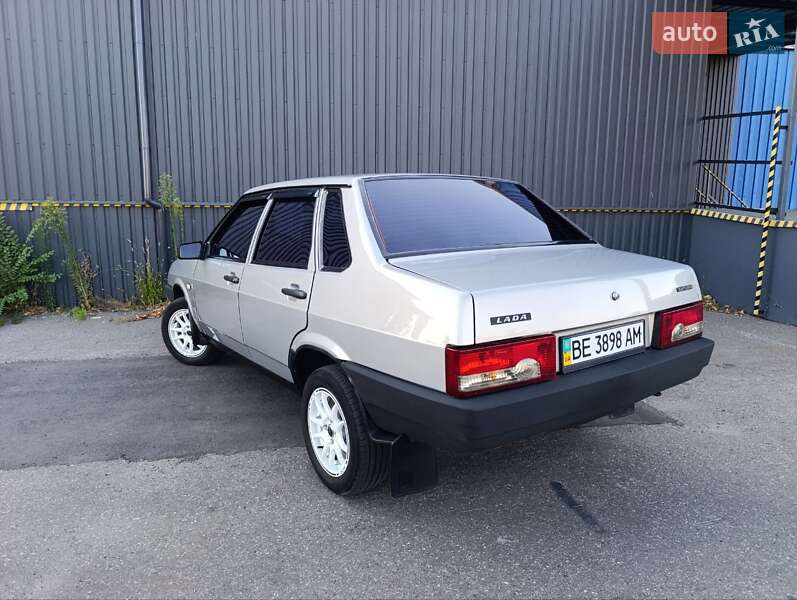 Седан ВАЗ / Lada 21099 2008 в Миколаєві