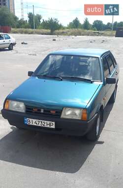 Седан ВАЗ 21099 2004 в Горишних Плавнях