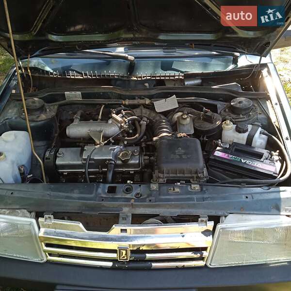 Седан ВАЗ / Lada 21099 2004 в Чопі