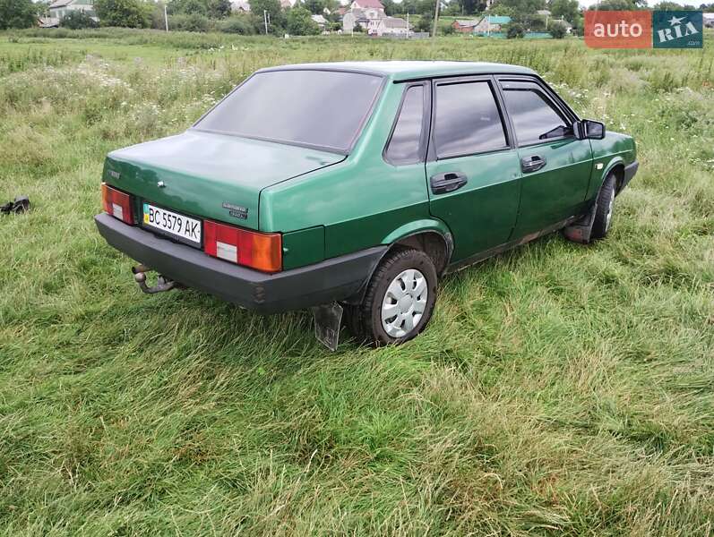 Седан ВАЗ / Lada 21099 1999 в Буске