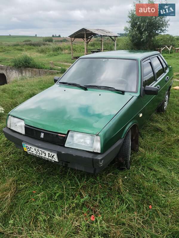 Седан ВАЗ / Lada 21099 1999 в Буске