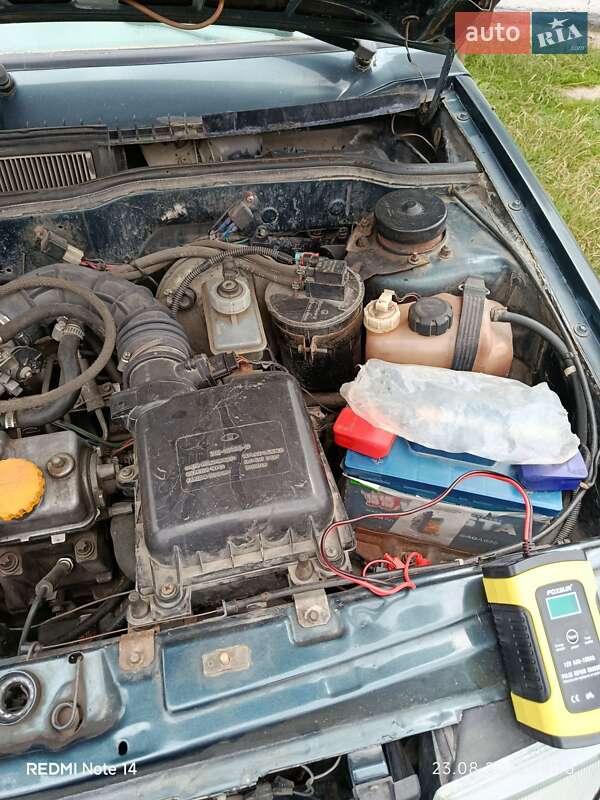 Седан ВАЗ / Lada 21099 2005 в Волочиске