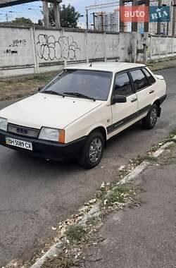 Седан ВАЗ 21099 1992 в Одесі