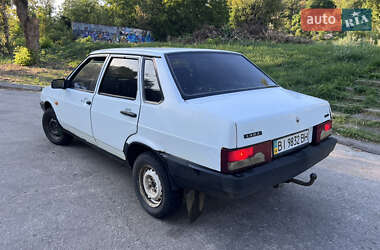 Седан ВАЗ 21099 1993 в Полтаве