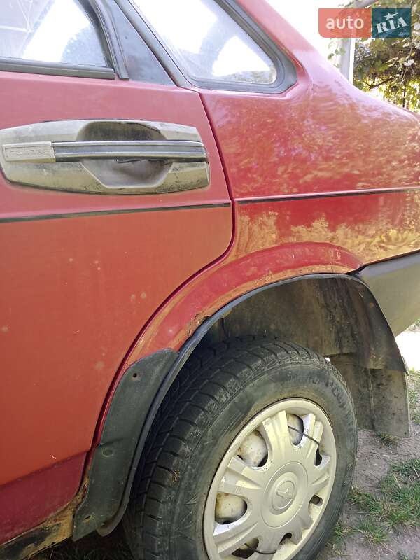 Седан ВАЗ / Lada 21099 1998 в Винниках