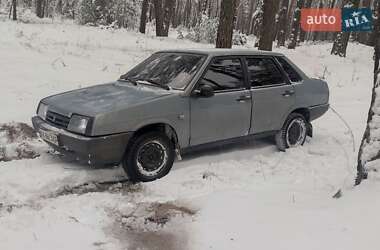 Седан ВАЗ 21099 2002 в Змиеве