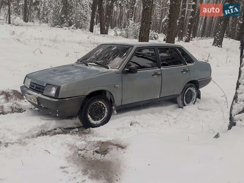 ВАЗ / Lada 21099 2002