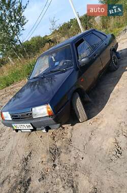 Седан ВАЗ 21099 2005 в 