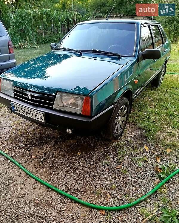 ВАЗ / Lada 21099 2001