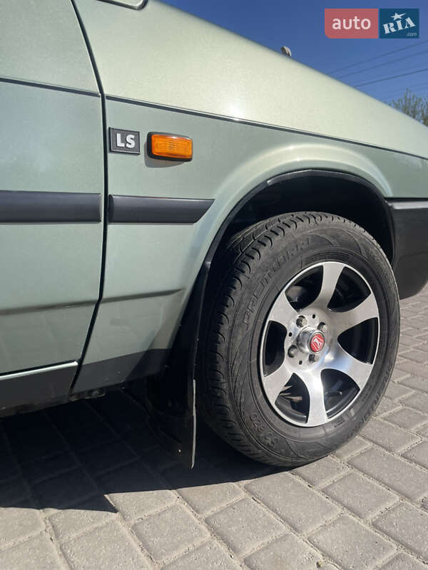 Седан ВАЗ / Lada 21099 2008 в Києві