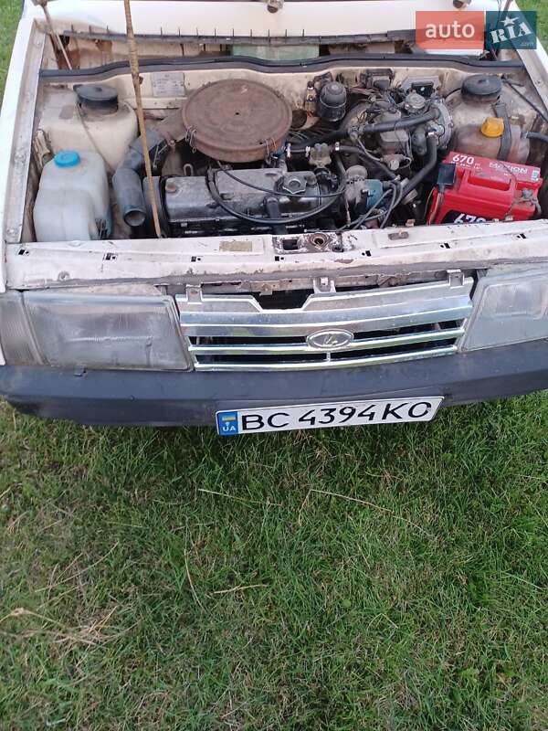 Седан ВАЗ / Lada 21099 1992 в Новояворовске фото 5 Седан ВАЗ / Lada 21099 1992 в Новояворовске